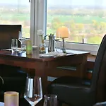 מלון Skyhotel מרסבורג